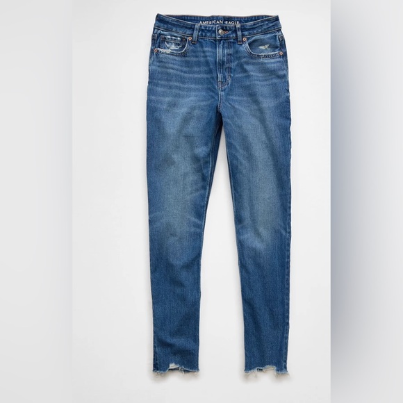NEW American Eagle Strigid Mom Jean Distressed Stretch Dark Wash Size 8L - Picture 4 of 11